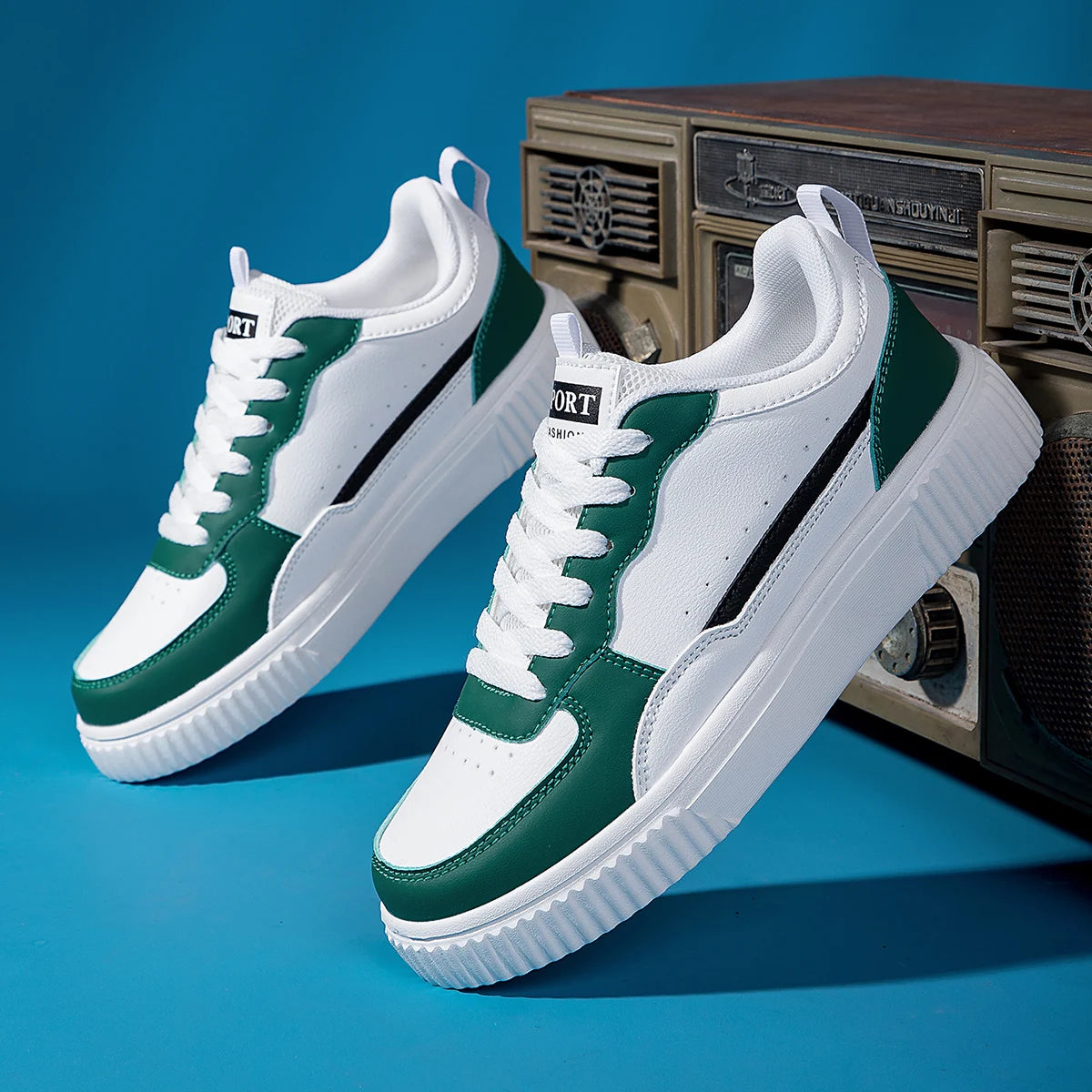Everyday White Comfort Kicks