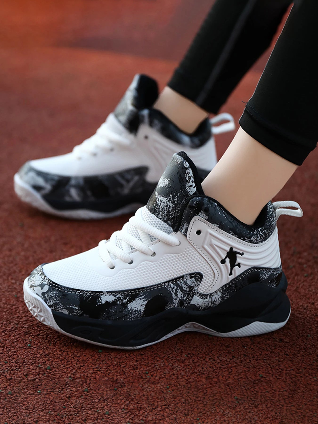 CourtSwift Kids Sneakers