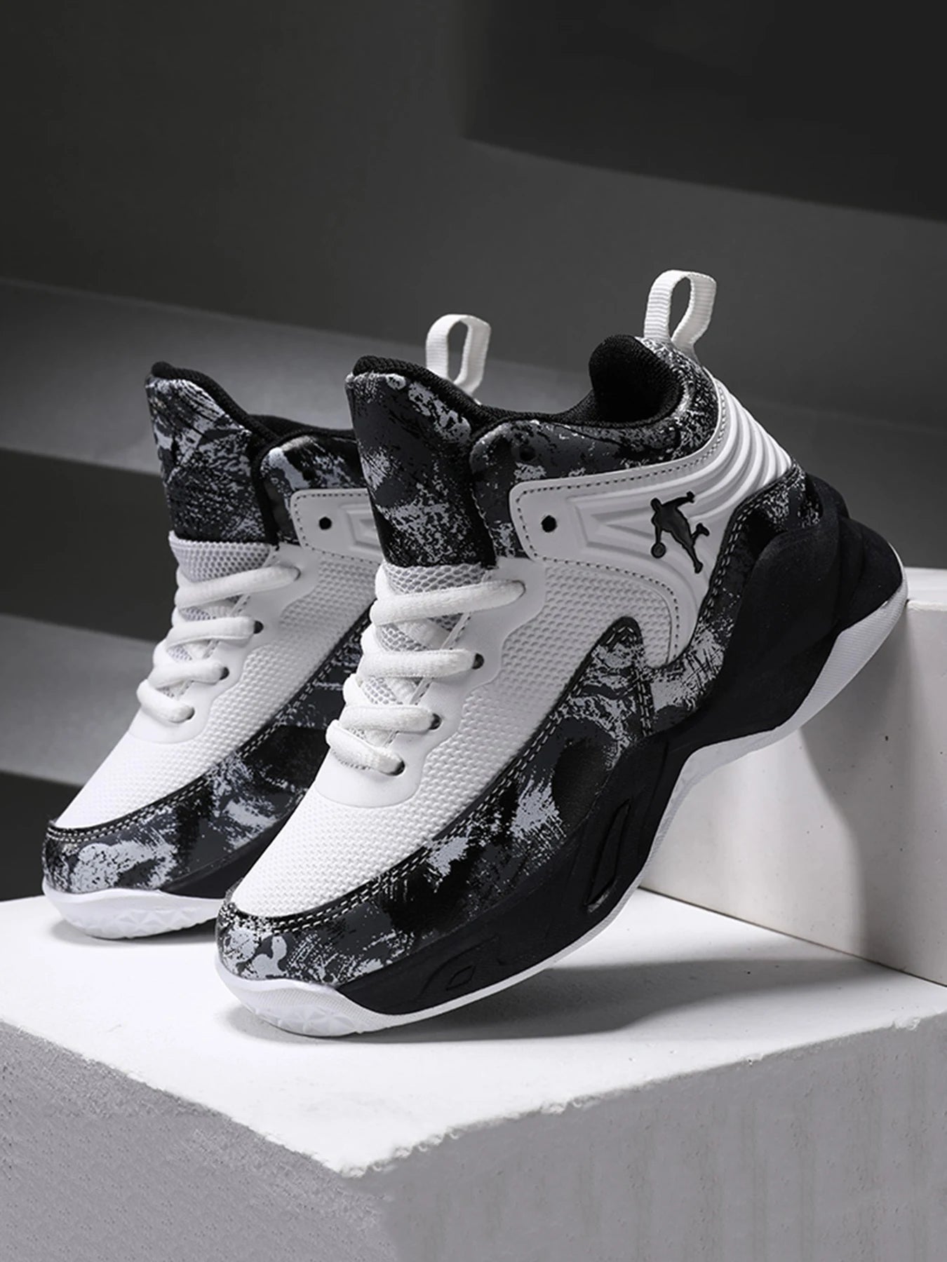 CourtSwift Kids Sneakers