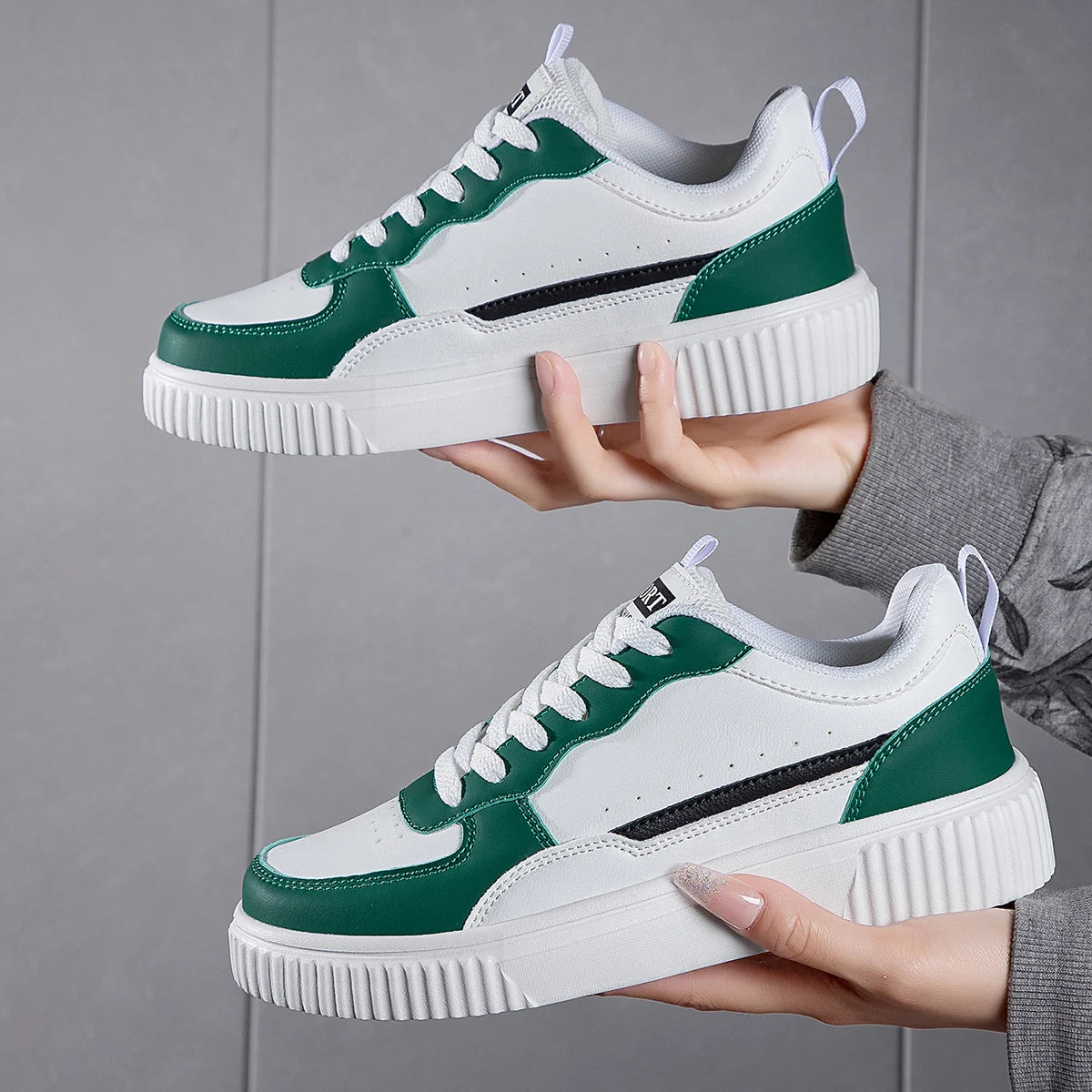 Everyday White Comfort Kicks